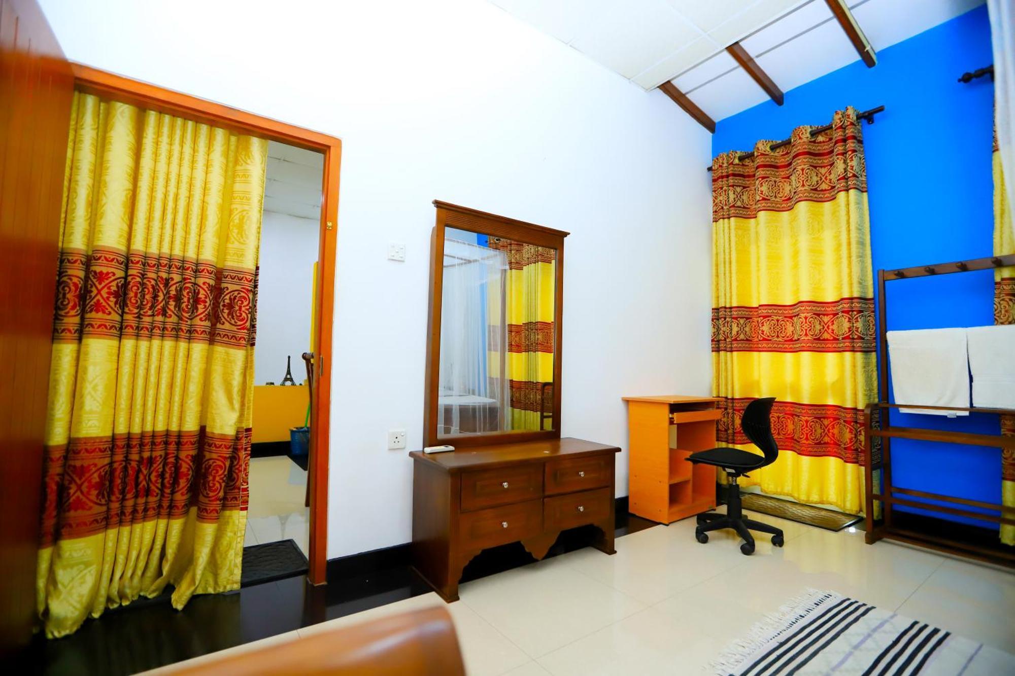 Villa Surendra Weligama Buitenkant foto
