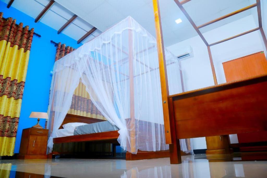 Villa Surendra Weligama Buitenkant foto