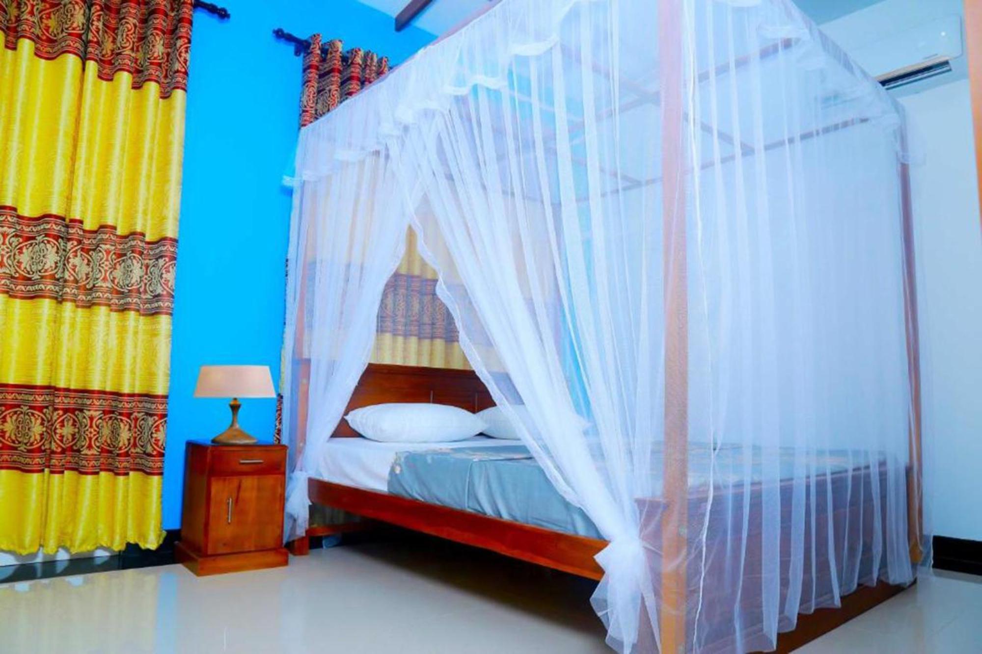 Villa Surendra Weligama Buitenkant foto