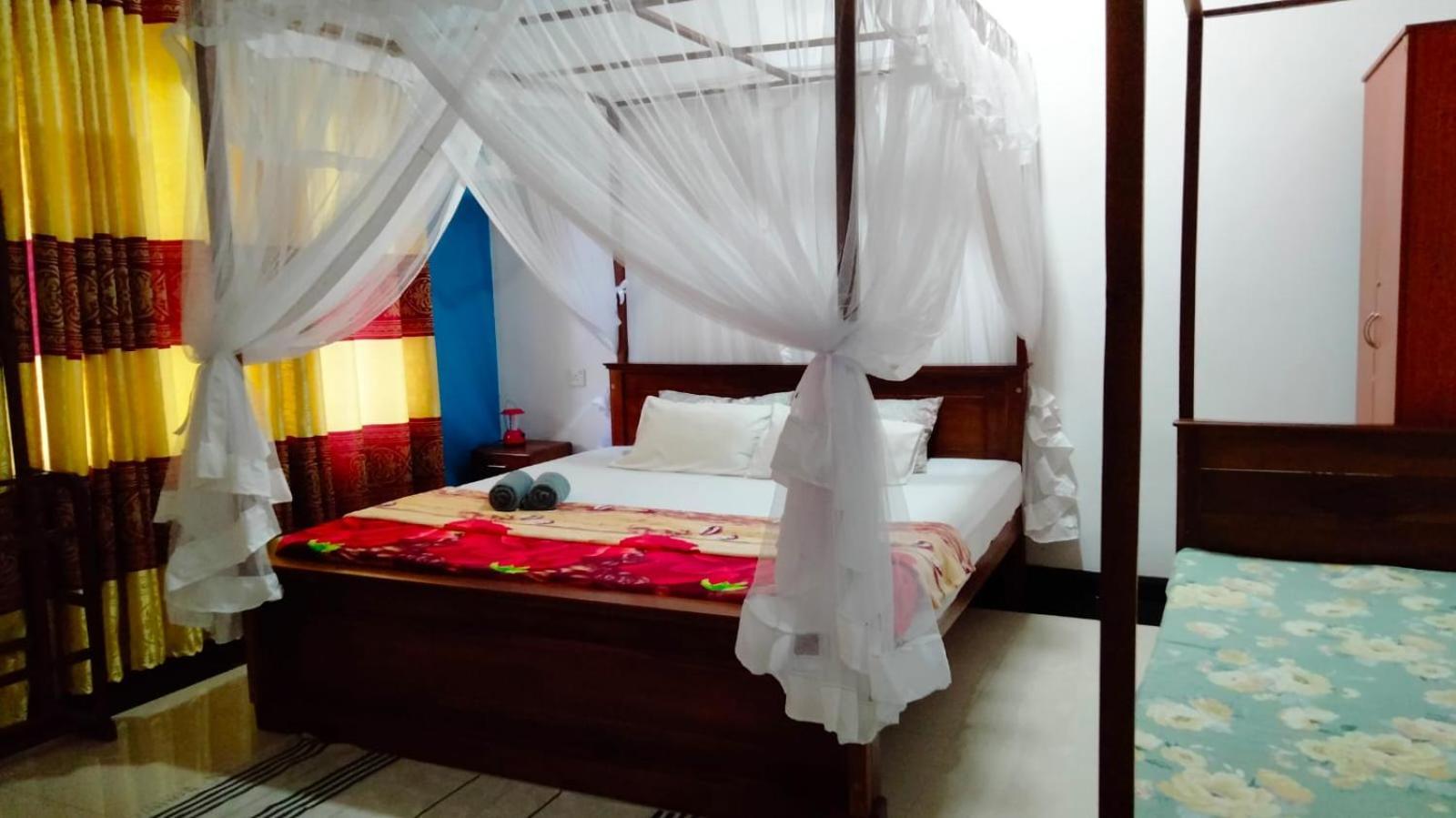 Villa Surendra Weligama Buitenkant foto